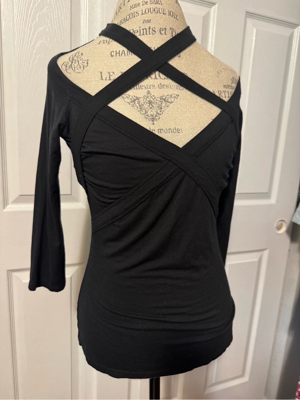 Cache Large Black Sexy Crisscross Off-Shoulder Top